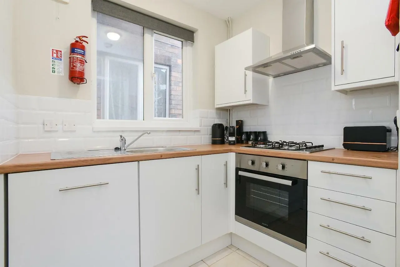 Cosy House In The Heart Of Beeston With Free Parking And Wifi Villa Nottingham Holiday home