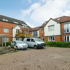 Edward's Court, Lovely And Cosy 2bed - West Bridgford Nottingham